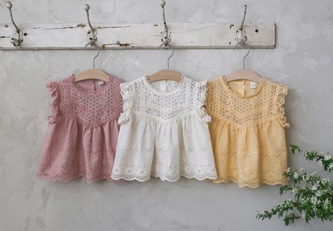 FL - SUM0226 - Áo Mio blouse ren ngực cánh tiên