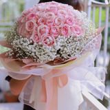  100本のバラの花束 
