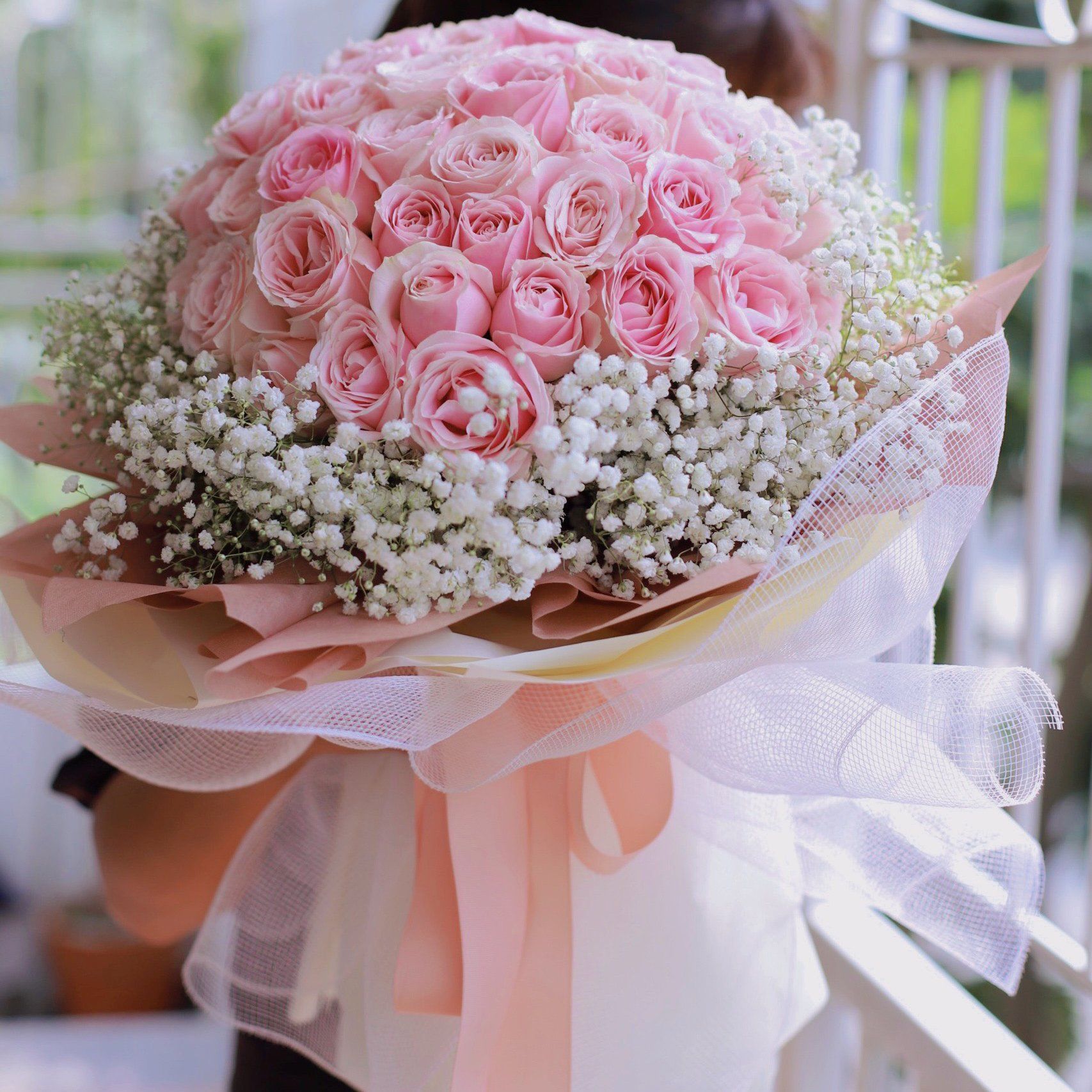  100本のバラの花束 