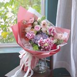  紫陽花とユリのブーケ 