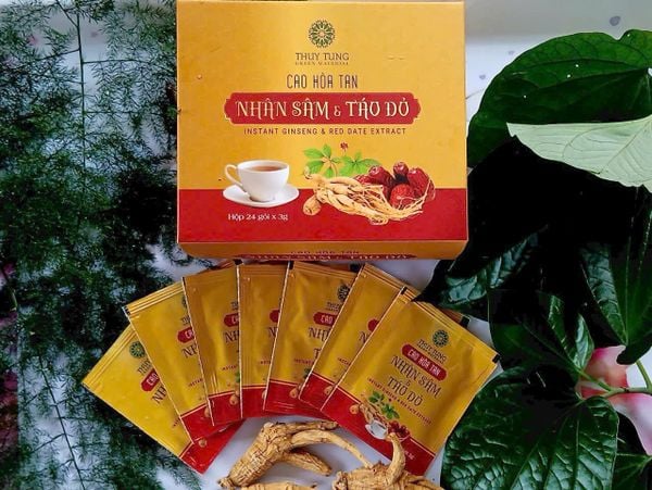  CAO HÒA TAN NHÂN SÂM VÀ TÁO ĐỎ 24 gói x 3 gam 