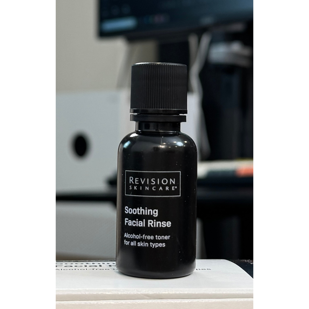 Toner Revision Soothing Facial Rinse làm dịu, cấp ẩm, phục hồi da 15ml