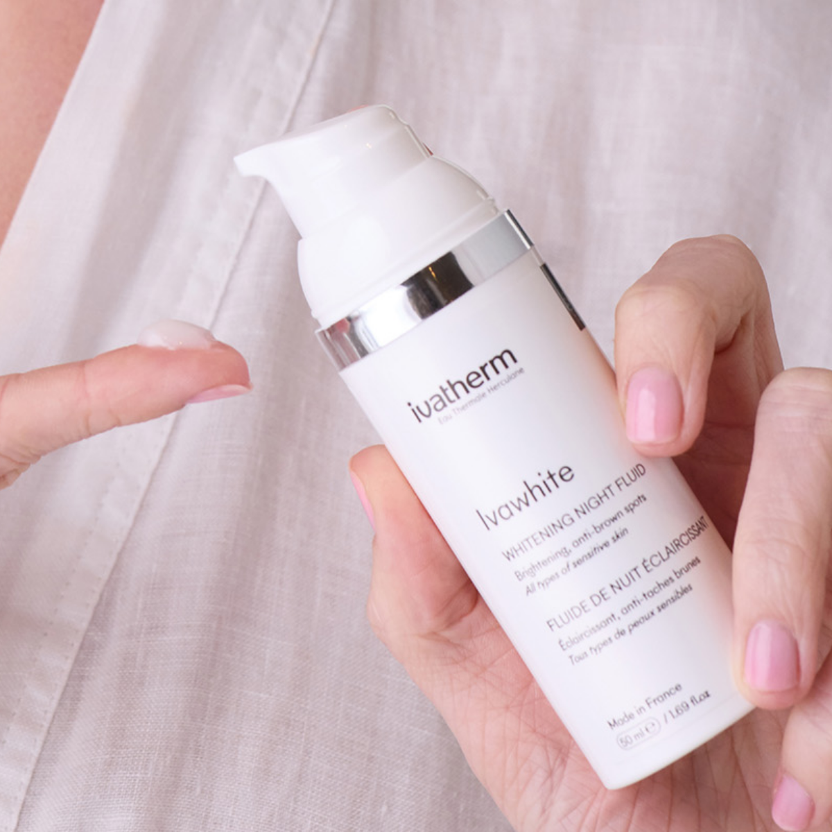 Sữa dưỡng Ivatherm Ivawhite Whitening Night Fluid 50ml Hỗ Trợ Làm Trắng Da Ban Đêm Dành Cho Da Sạm Nám, Tăng Sắc Tố
