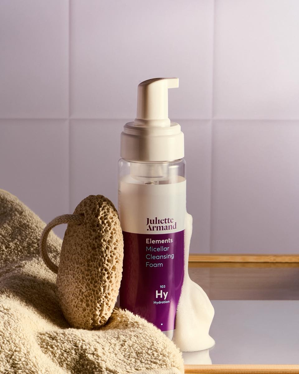 Juliette Armand Elements Micellar Cleansing Foam Bọt Rửa Mặt Micellar Dịu Nhẹ Cho Mọi Loại Da 230ml