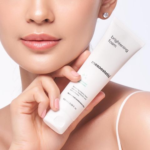 Mesoestetic Brightening Foam Sữa Rửa Mặt Làm Sạch Và Hỗ Trợ Làm Sáng Da 100ml