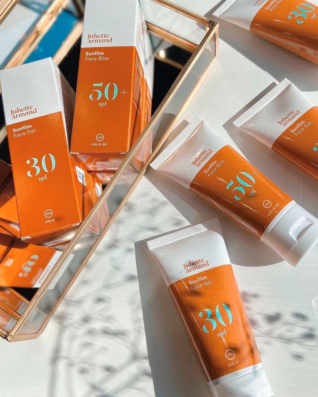 Juliette Armand Sunfilm Face Bliss 50+ Kem Tạo Màng Chống Nắng SPF 50 55ml