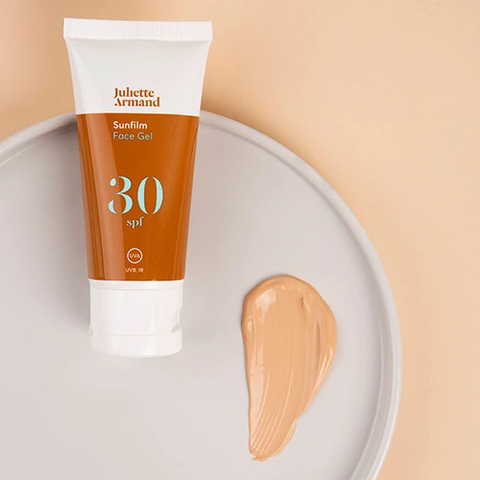 Juliette Armand Sunfilm Face Gel SPF 30 Gel Tạo Màng Chống Nắng Không Bết Dính 55ml