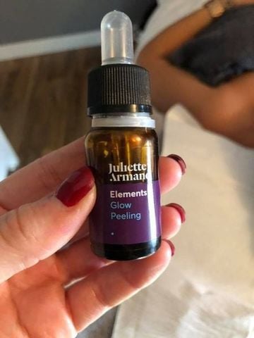 Juliette Armand Elements Glow Peeling Gel Lột Tẩy Hóa Học Hỗ Trợ Làm Sáng Và Điều Chỉnh Sắc Tố Da 10ml