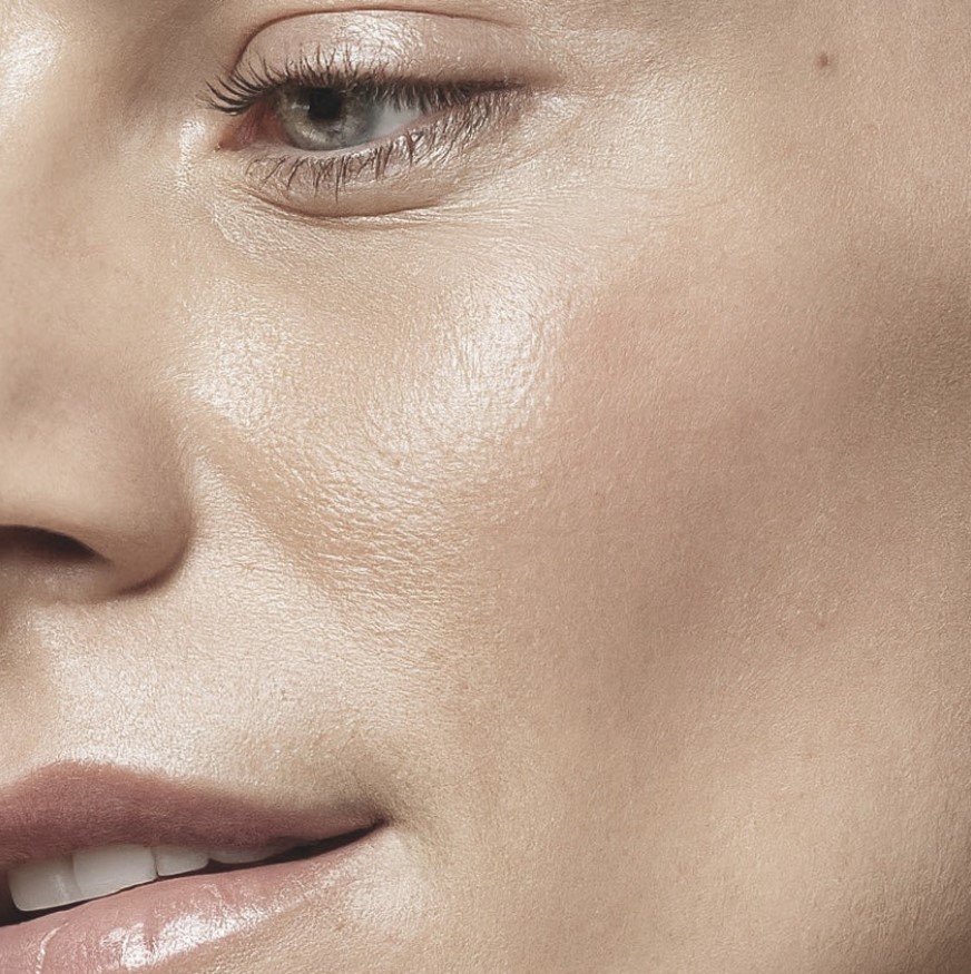 Swissline Cell Shock Age Intelligence Never-Creased Sunscreen SPF 50 PA++++ – Kem dưỡng xoá nhăn, chống nắng & bảo vệ da toàn diện