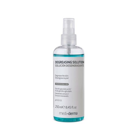 Mediderma Degreasing Solution - Dung Dịch Sát Khuẩn Trước Peel 250ml