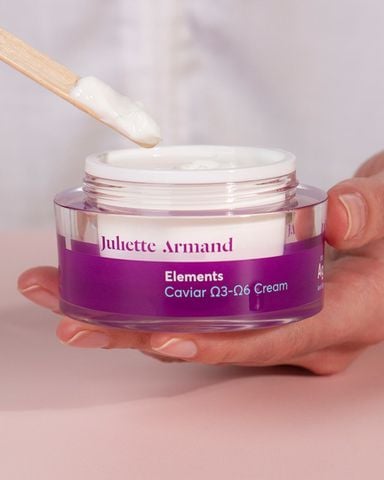 Juliette Armand Elements Caviar Nourishing Cream Kem Trứng Cá Tầm Giàu Omega 3-6-9 Giúp Da Căng Mịn 50ml