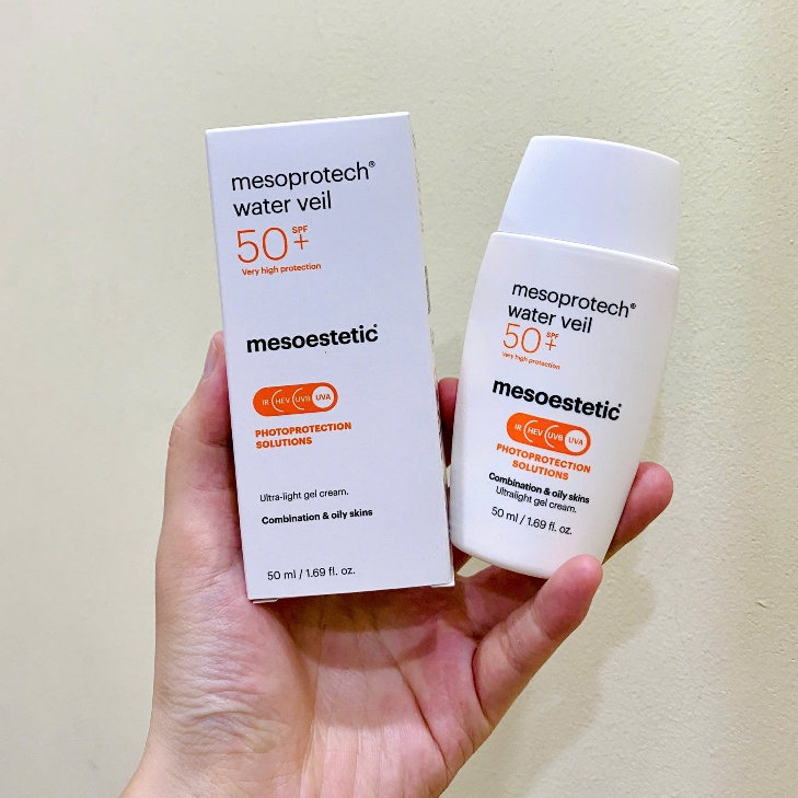 Mesoestetic Mesoprotech Water Veil SPF50+ Kem Chống Nắng Cho Da Dầu 50ml