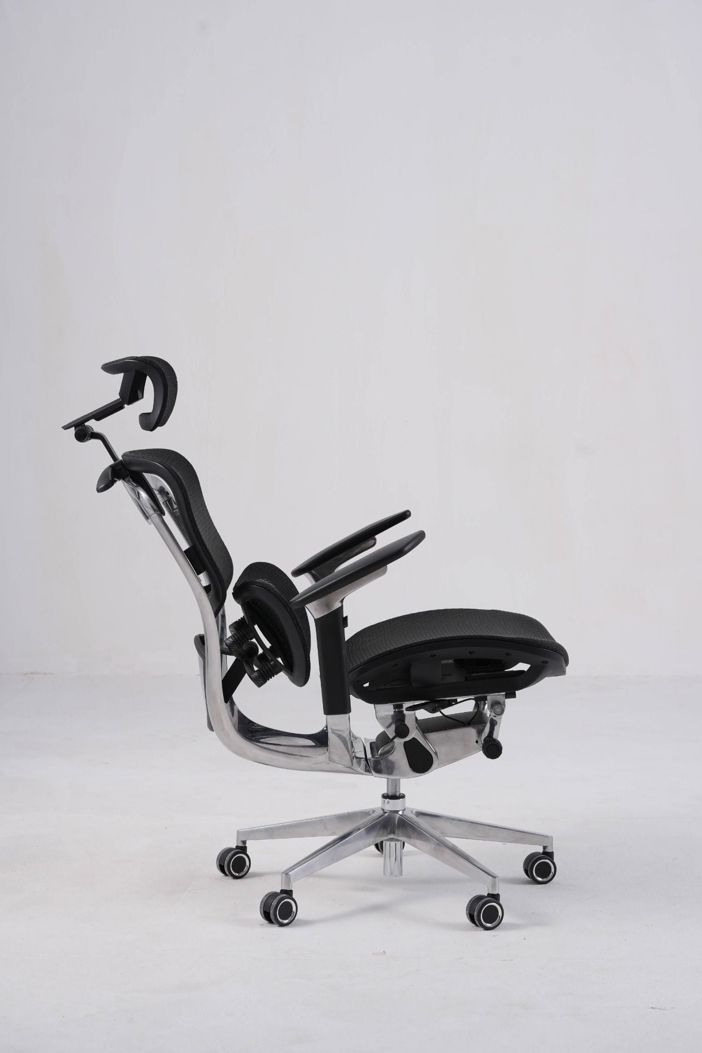  Ghế Công Thái Học Gami Crom bản Pro (tùy chọn gắn thêm gác chân) 