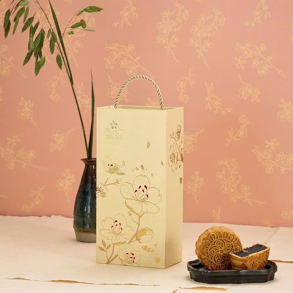 Bánh trung thu hộp Hoa Nguyệt 2_240g