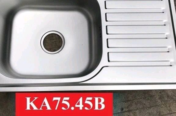  CHẬU CHÉN 1HOC 1 CÁNH 