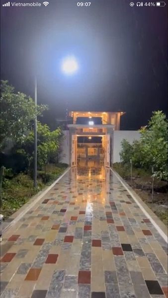  đá 15*30 lát sân dầy 20cm 