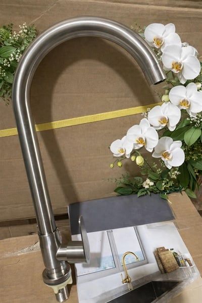  vòi chén lạnh inox 304 HT2018 