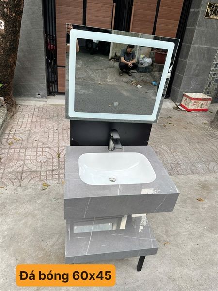  bàn đá 2 tầng +gương led 60*45cm đã giảm ( xám) 