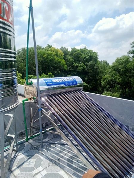  máy năg lượng bình minh 160lit( tặng pk nóng, lắp đặt) giá đã giảm 