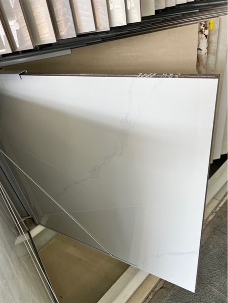  80*80 arbescato white cao cấp ấn độ 