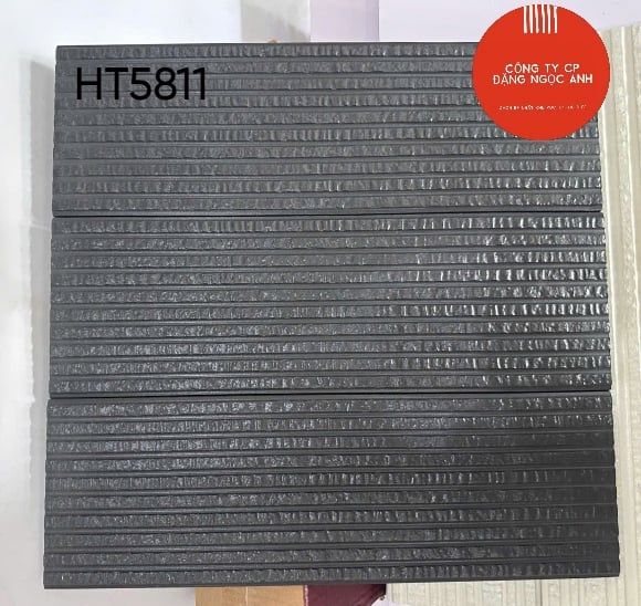  15*50 HT5811 Gạch trang trí (14v/th/1.05m) 