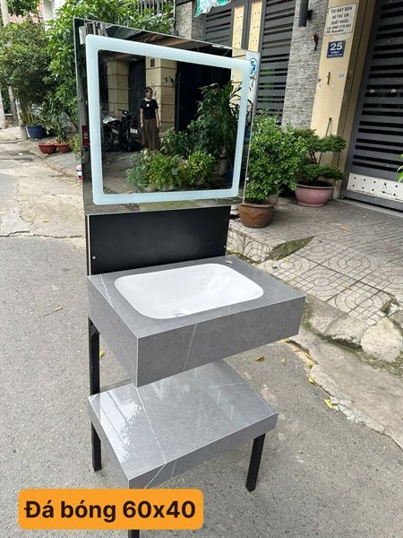  bàn đá 2 tầng +gương led 60*40cm đã giảm ( xám) 