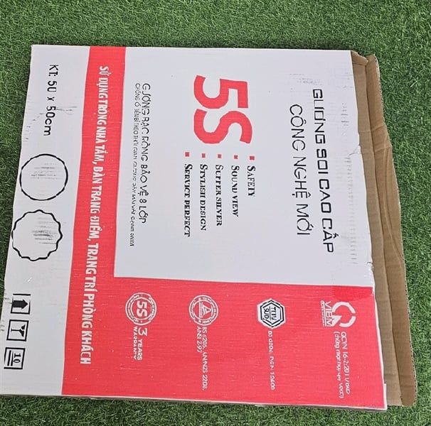  gương viền nhôm vàng 50*50,kệ 11*50cm GS-61B(CUỐN CARY) đã giảm 