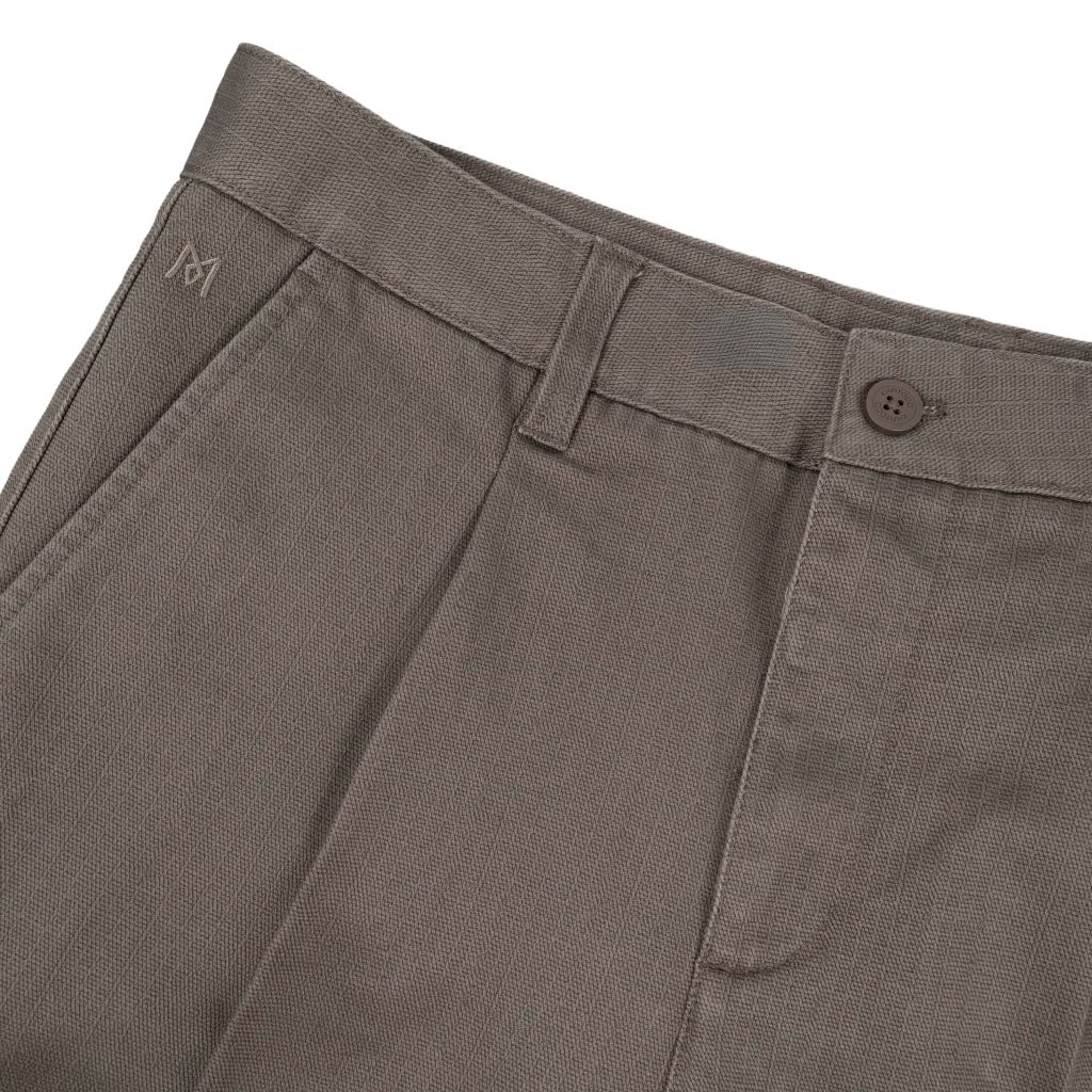 Quần kaki nam Regular Fit có ly mã Q2M578R1-CNRE 128-2804-1