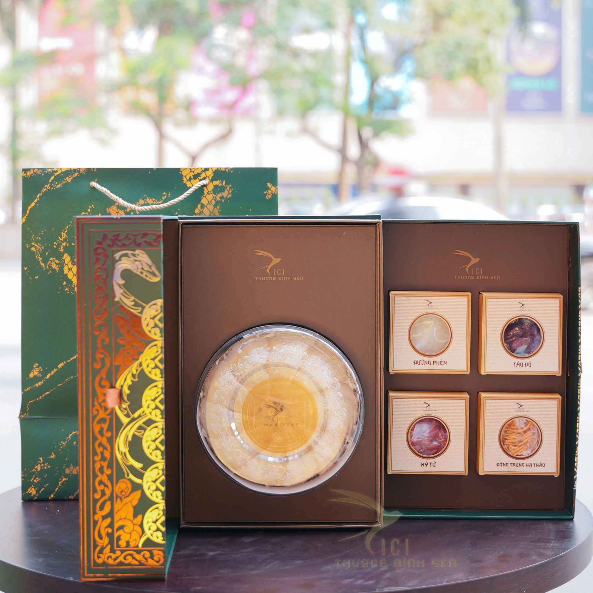  Set Yến Khô Cao Cấp Bích Xà Lục Kim 