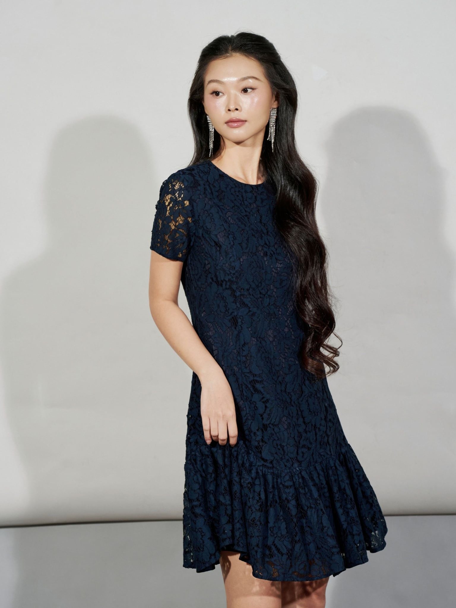 Đầm ren tùng bèo | Mauve Lace Ruffle dress 
