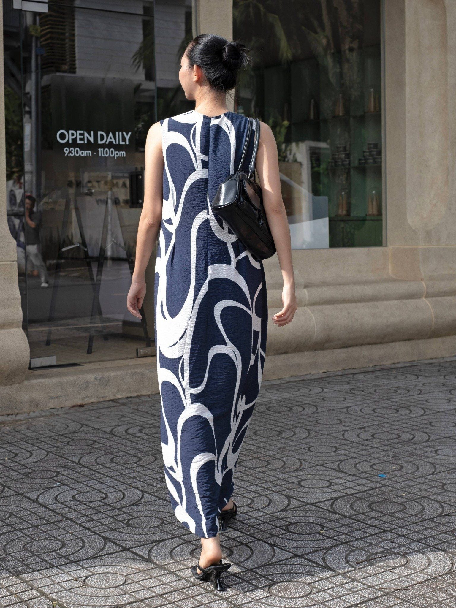  Đầm hoạ tiết vạt đắp chéo | Mauve Printed Midi dress 