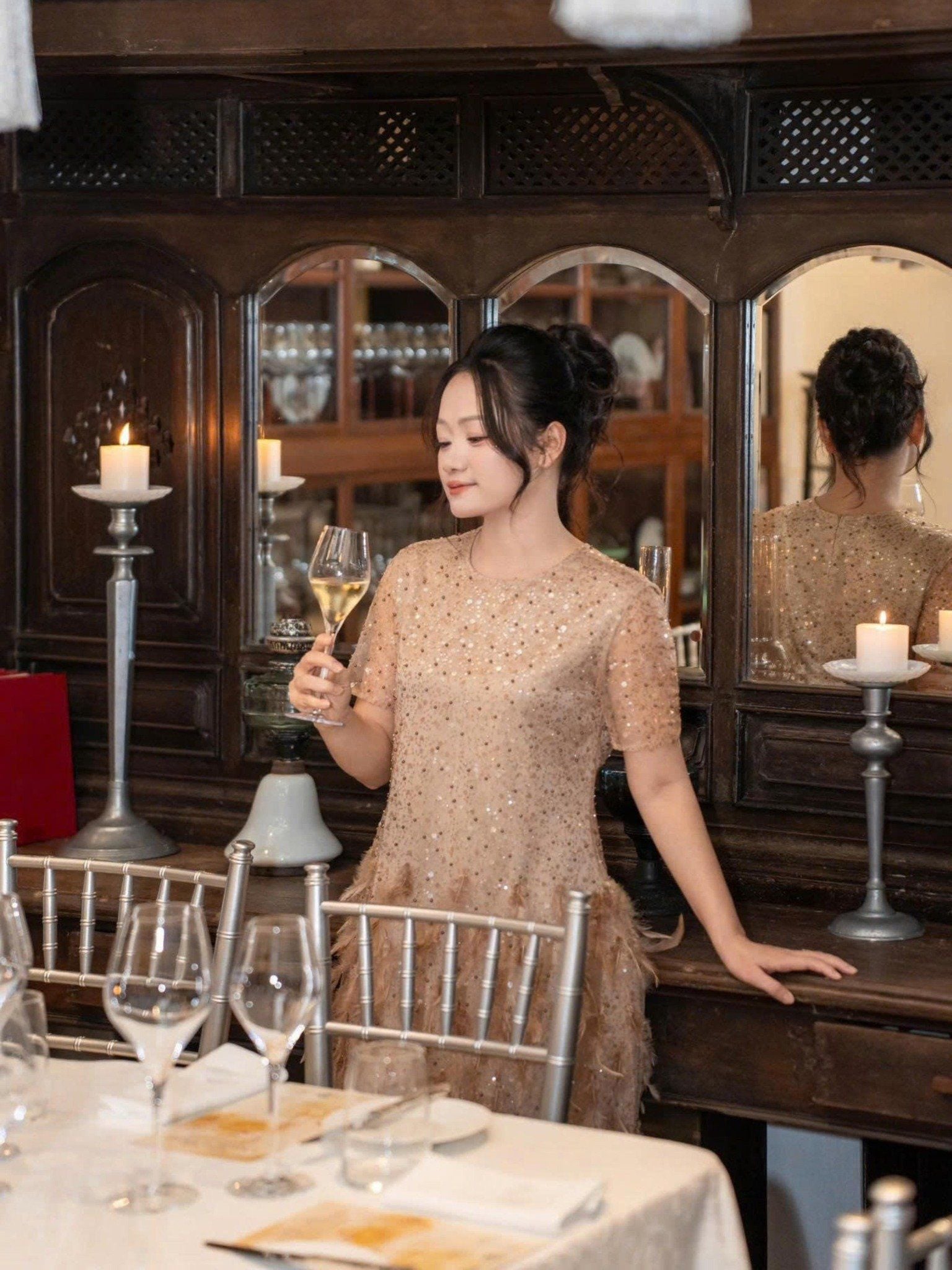  Đầm đính kết lông vũ và hạt | Mauve Mocha dress 