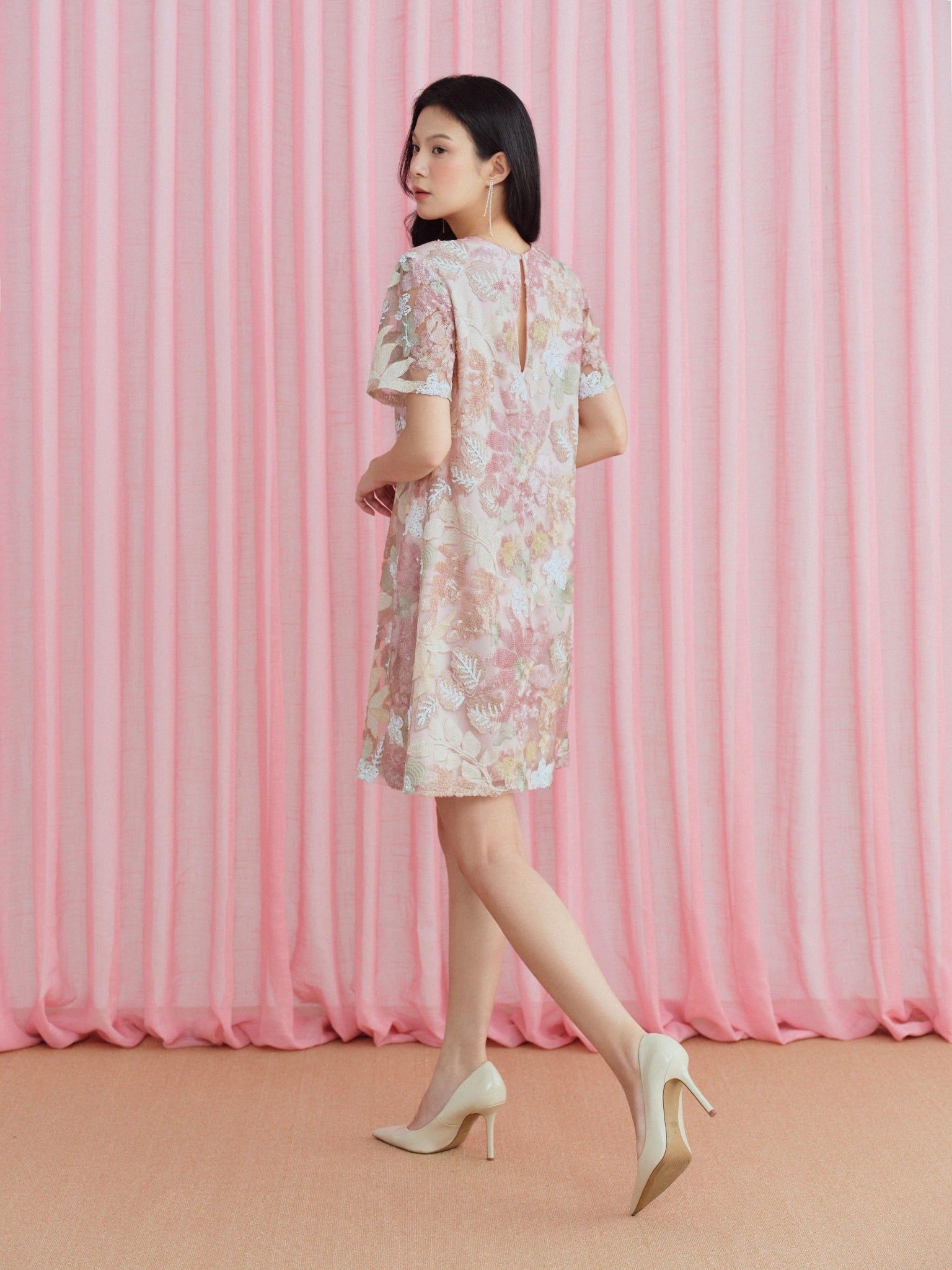  Đầm thêu kim sa 3D | Mauve Bloom dress 