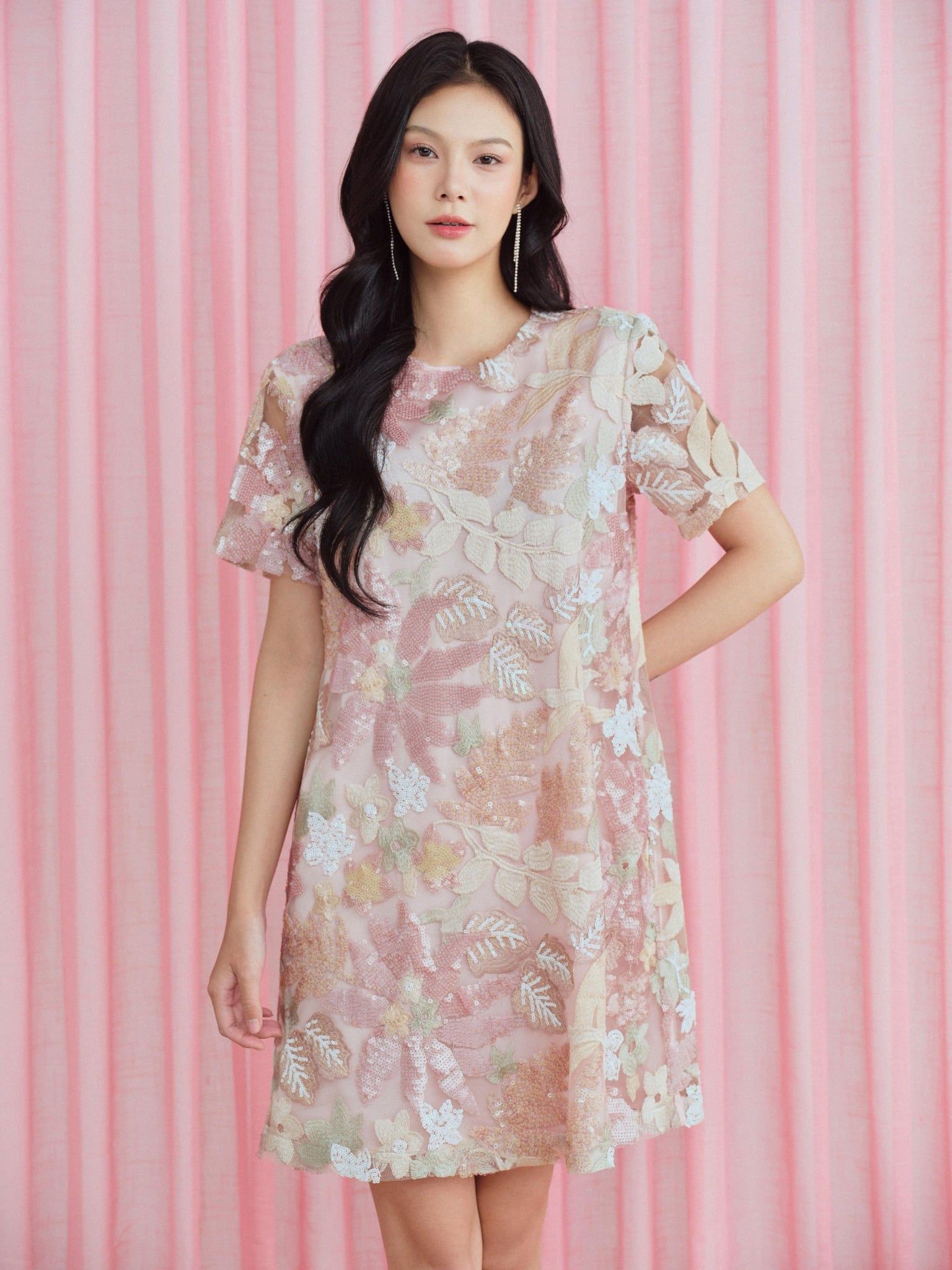  Đầm thêu kim sa 3D | Mauve Bloom dress 