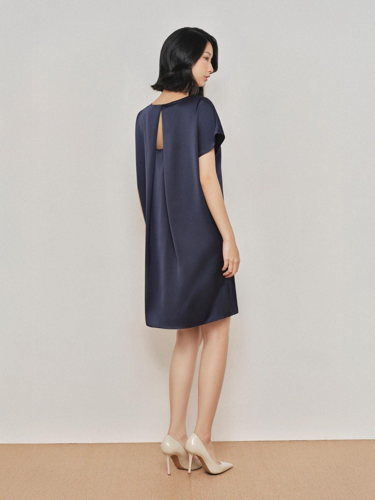  Đầm lụa basic cách điệu lưng | Mauve Open back dress 