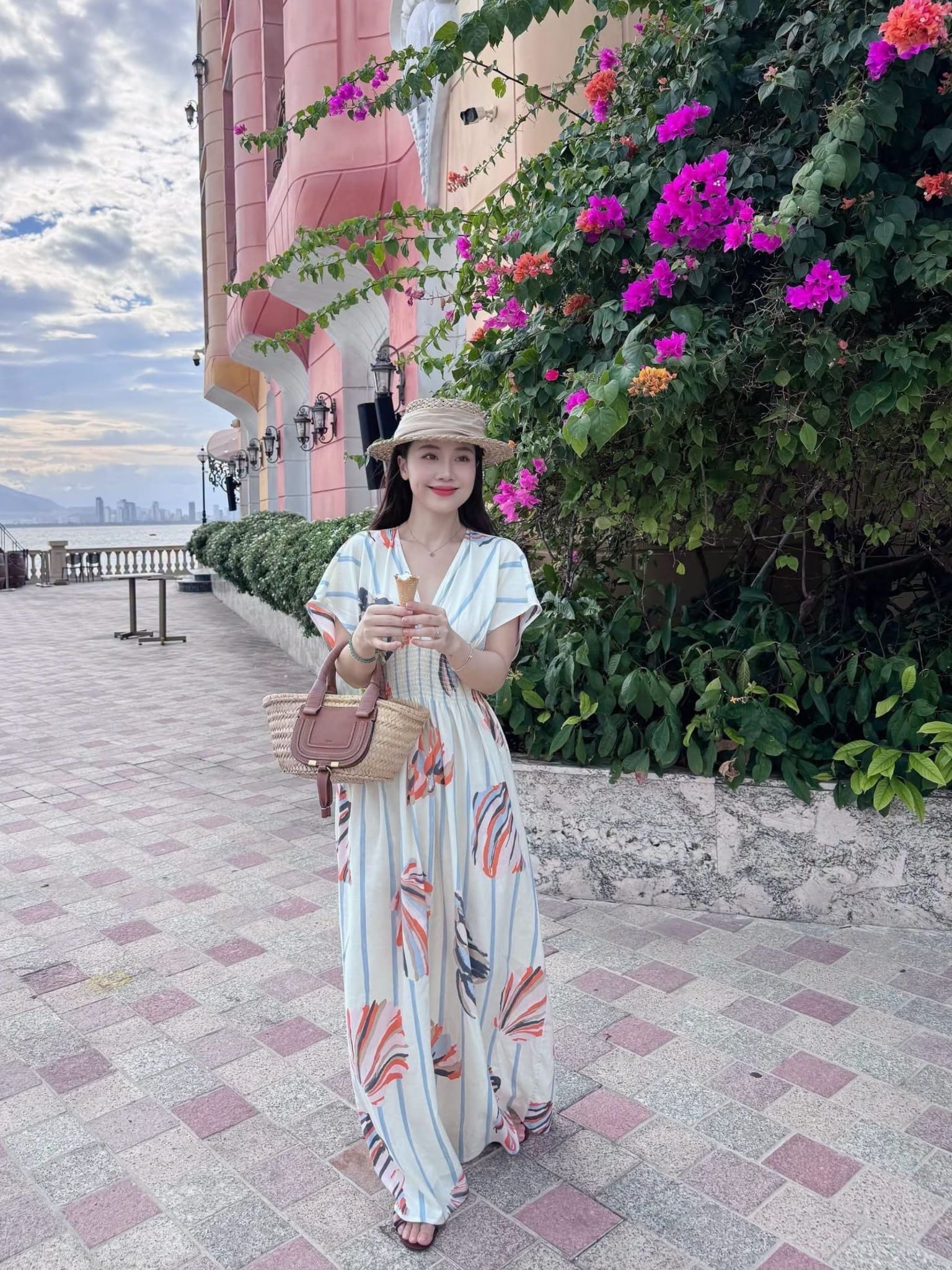  Đầm maxi hoạ tiết | Mauve Flowy maxi dress 
