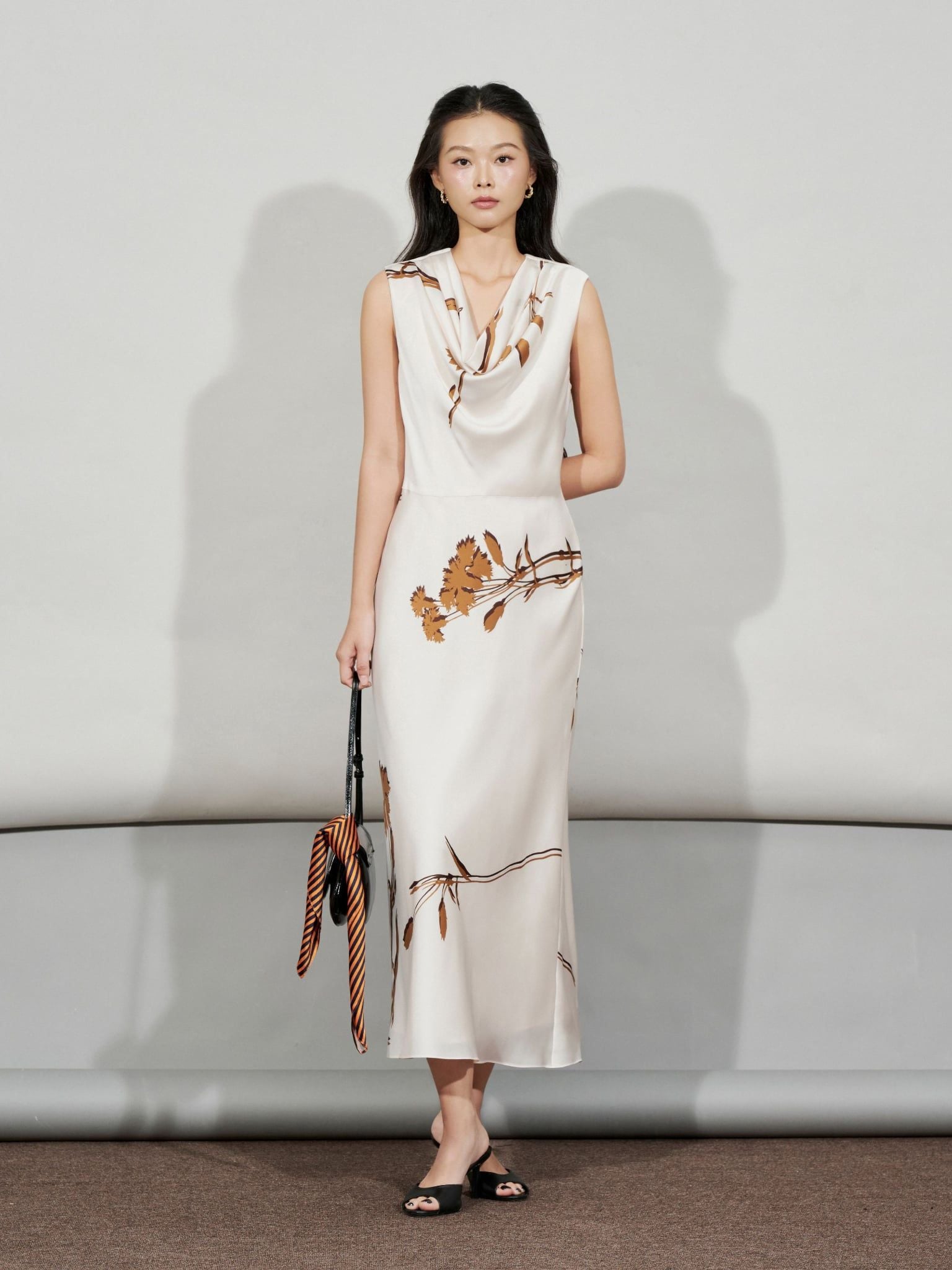  Đầm lụa cổ đổ | Mauve Fall neck dress 