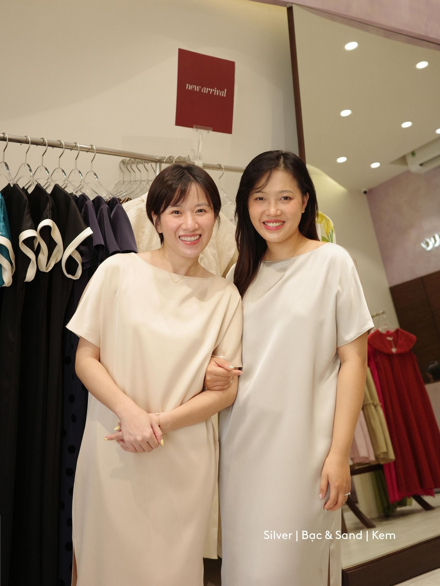  Mauve Signature dress - phiên bản trơn màu nâng cấp 