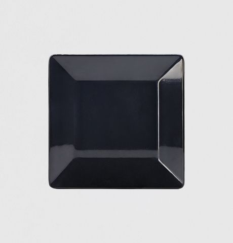  Square plate 8.25