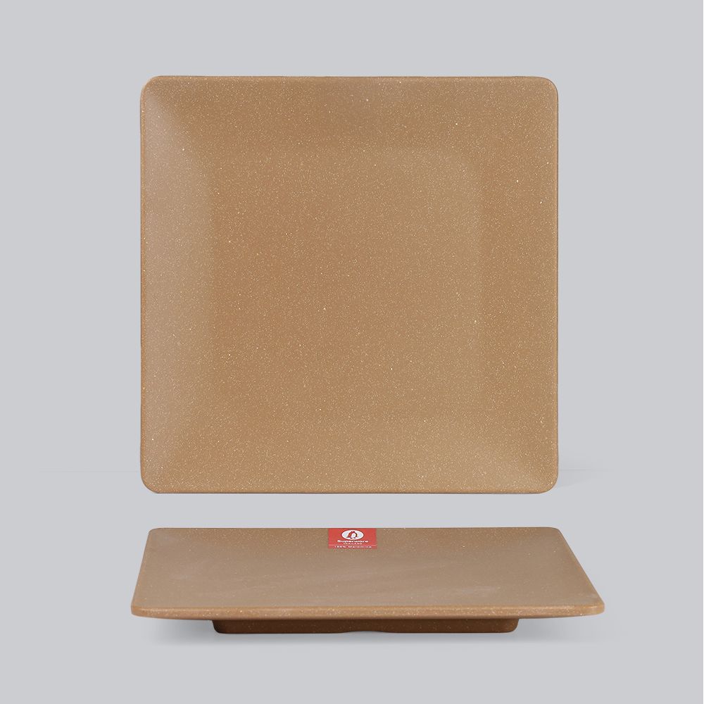 Dĩa Vuông Nhám 8.5