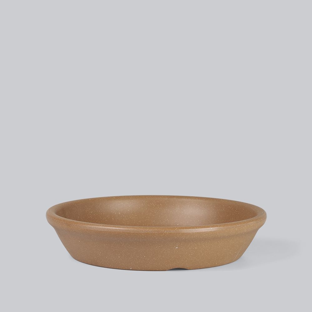 Matte round plate 9.8