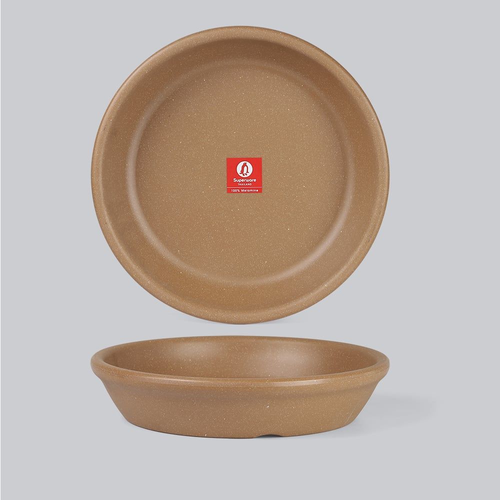 Matte round plate 8.6