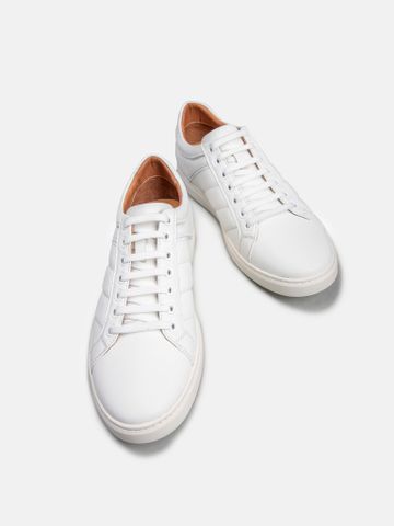 Trắng##Giày thể thao nam Mulgati Black Sneaker - M128A-82
