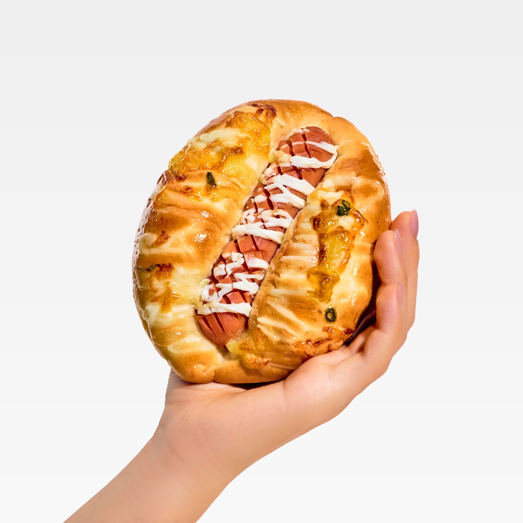 Bánh mì xúc xích đậm vị