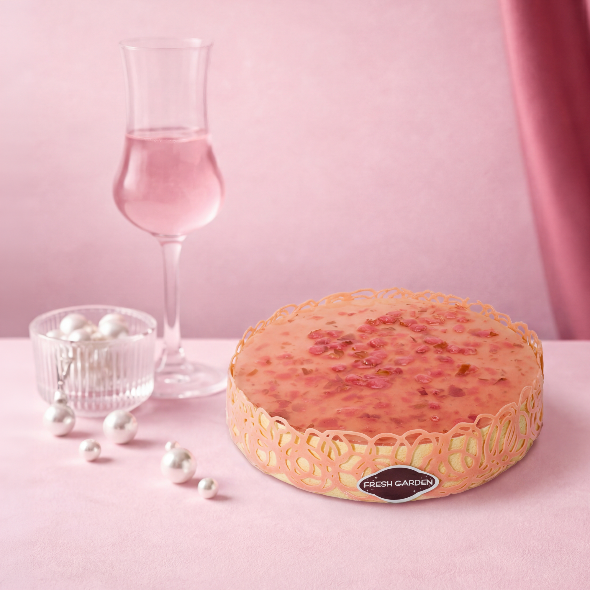 Bánh mousse Vải hoa hồng