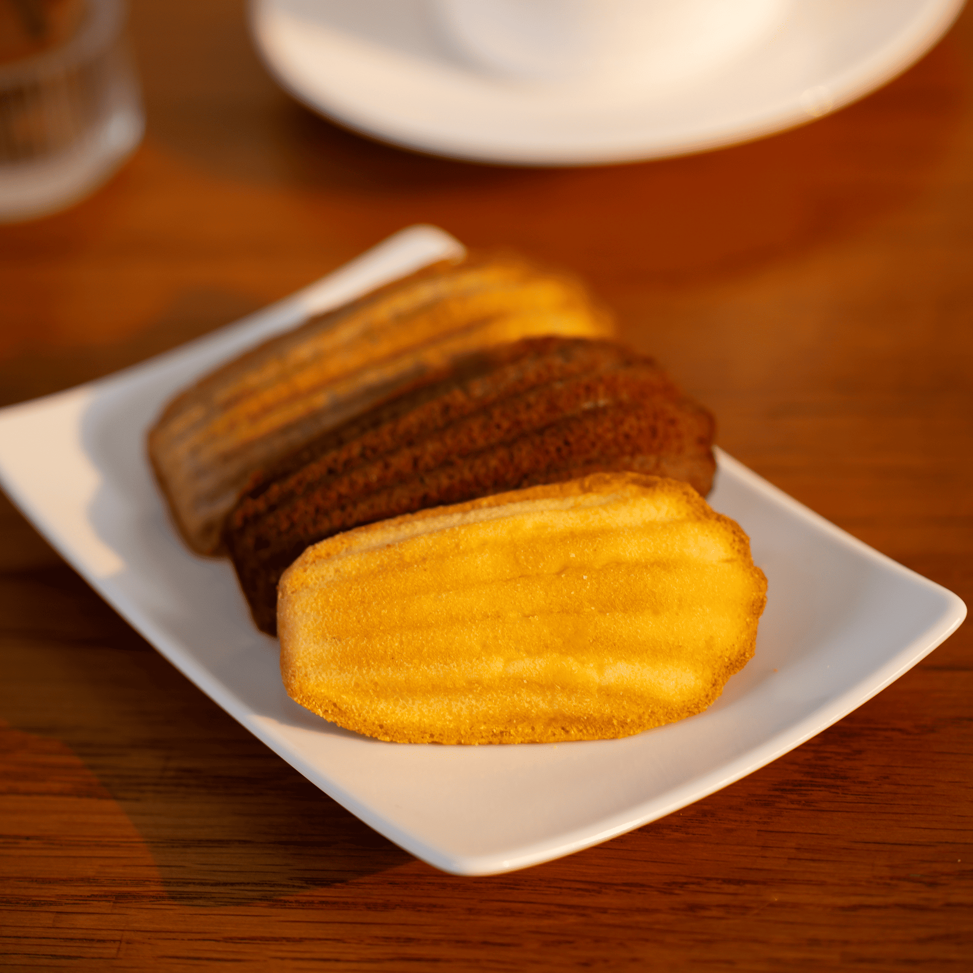 Bánh madeleine