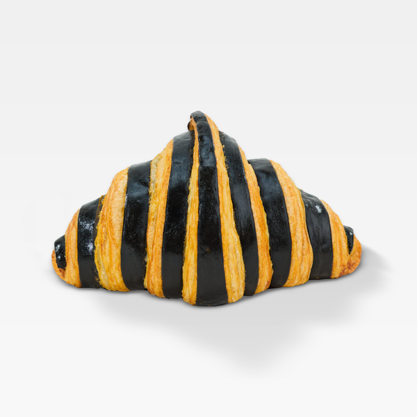 Bánh croissant than tre