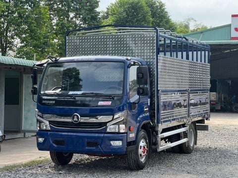 Xe tải Đồng Vàng Ns700 7.3 tấn thùng 5 mét