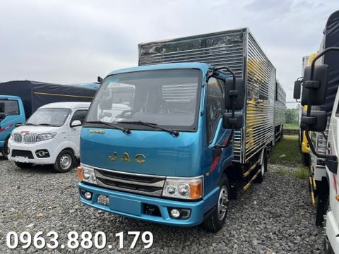 Xe tải Jac H250 E5 thùng kín