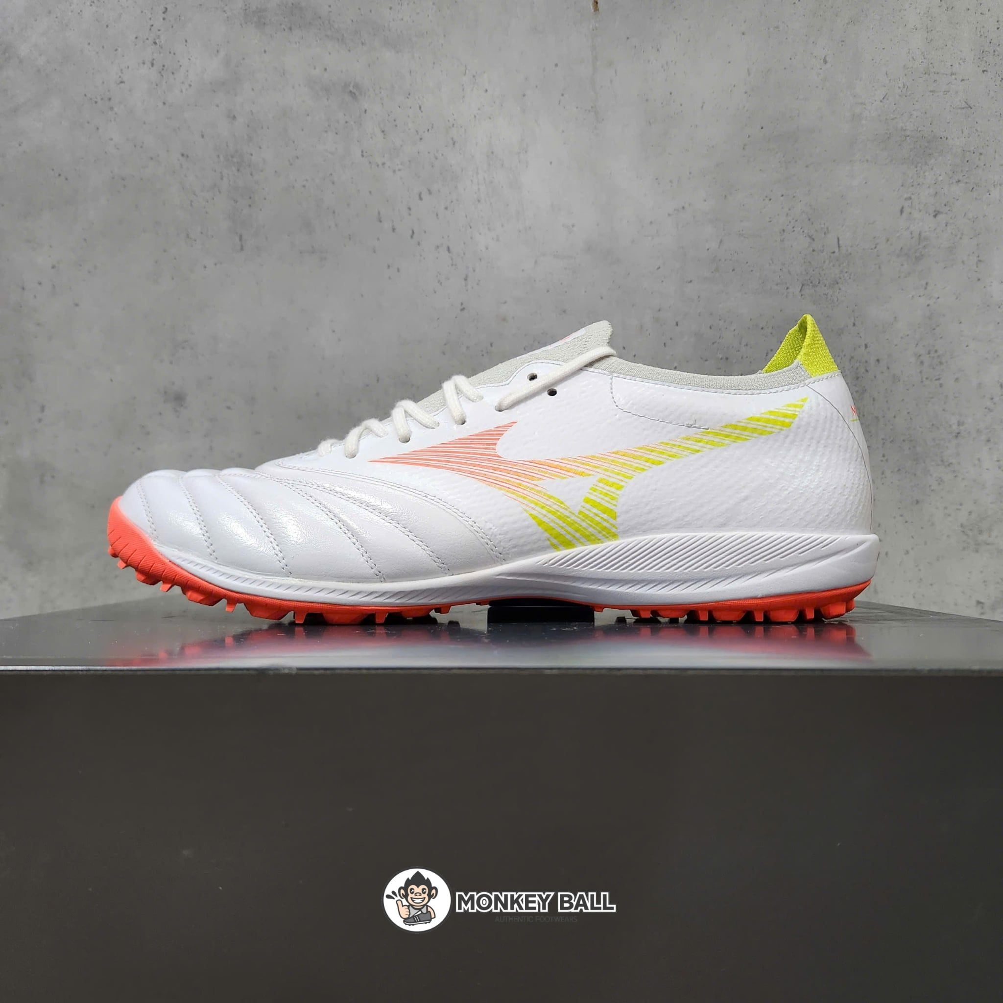  Mizuno Morelia Neo 5 Beta Pro TF - P1GD269454 - Trắng/Cam/vàng 